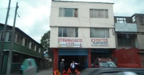 ESTIBADORAS Y GATOS LA 42 ESTIBADORAS Y GATOS LA 42